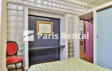 Bedroom 1 - 
    2nd district
  Montorgueil, Paris 75002
