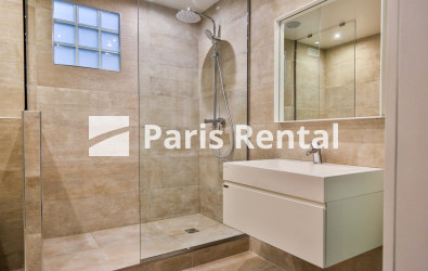 Bathroom (shower only) - 
    8th district
  Champs-Elysées, Paris 75008
