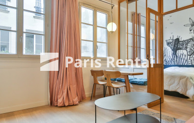 Living room - dining room - 
    3rd district
  Le Marais, Paris 75003
