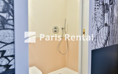 Bathroom (shower only) - 
    3rd district
  Le Marais, Paris 75003
