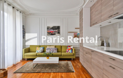 Living room - dining room - 
    10th district
  Gare du Nord, Paris 75010
