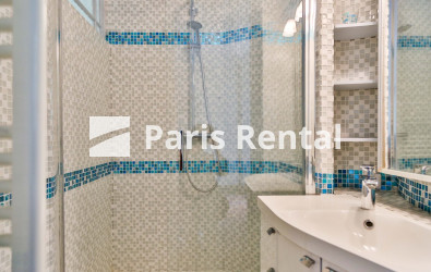 Bathroom (shower only) - 
    16th district
  Bois de Boulogne, Paris 75016
