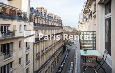 Balcony - 
    16th district
  Etoile, Paris 75016
