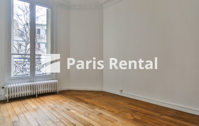 Bedroom - 
    18th district
  Paris 75018
