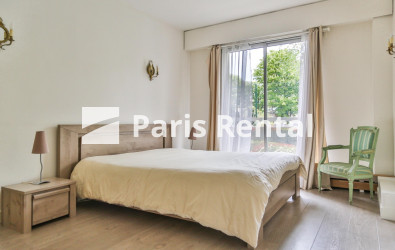 Bedroom 3 - 
    16th district
  Trocadéro, Paris 75016
