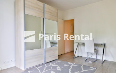Bedroom 4 - 
    16th district
  Trocadéro, Paris 75016
