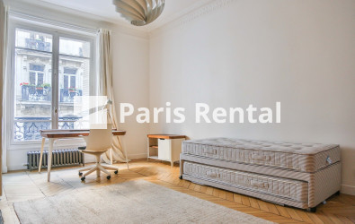 Office - Bedroom - 
    8th district
  Monceau, Paris 75008
