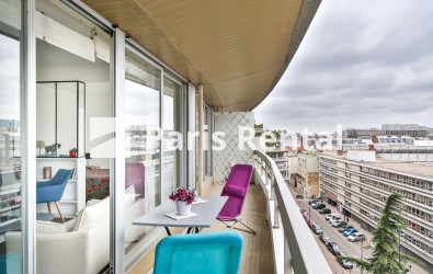 Balcony - 
    15th district
  Grenelle, Paris 75015
