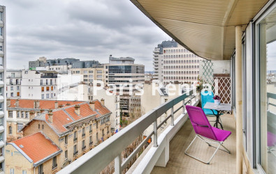 Balcony - 
    15th district
  Grenelle, Paris 75015
