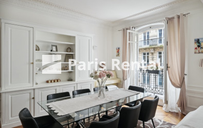 Dining room - 
    17th district
  Etoile, Paris 75017
