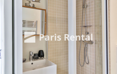 Bathroom (shower only) - 
    4th district
  Le Marais, Paris 75004
