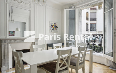Dining room - 
    15th district
  Grenelle, Paris 75015
