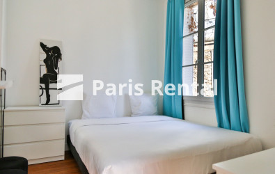 Bedroom 1 - 
    13th district
  Butte-aux-Cailles, Paris 75013
