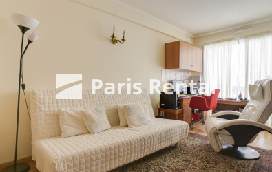 Bedroom 2 - 
    16th district
  Trocadéro, Paris 75016
