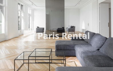 Living room - 
    16th district
  Etoile, Paris 75016
