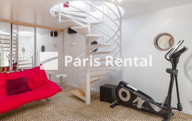 Little living room - 
    16th district
  Etoile, Paris 75016

