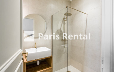 Shower-room 2 - 
    6th district
  Odéon, Paris 75006
