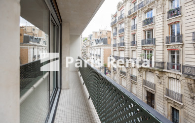 Balcony - 
    16th district
  Passy - La Muette, Paris 75016
