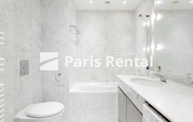 Bathroom 2 - 
    8th district
  Champs-Elysées, Paris 75008
