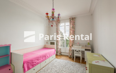 Bedroom 4 - 
    16th district
  Bois de Boulogne, Paris 75016

