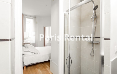 Bathroom (shower only) - 
    8th district
  Monceau, Paris 75008
