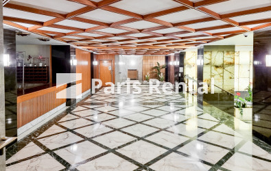 Entrance hall - 
    16th district
  Trocadéro, Paris 75016
