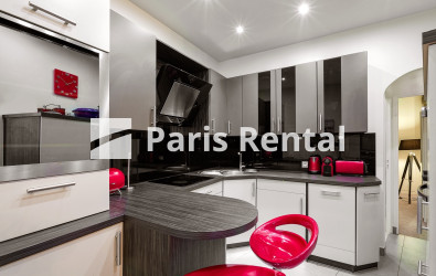 Kitchen - 
    16th district
  Porte Maillot, Paris 75116
