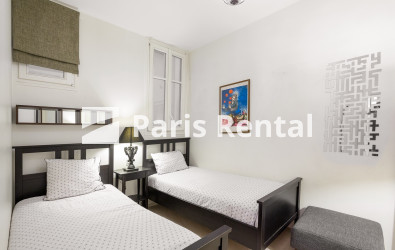 Bedroom 2 - 
    16th district
  Porte Maillot, Paris 75116
