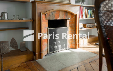 Living room - 
    4th district
  Le Marais, Paris 75004
