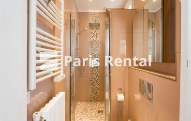 Bathroom (shower only) - 
    6th district
  St.Germain des Prés, Paris 75006
