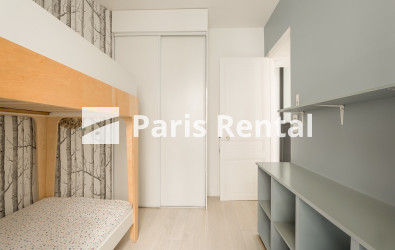  - 
    18th district
  Montmartre, Paris 75018
