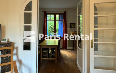  - 
    SURESNES
  SURESNES 92150
