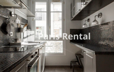  - 
    15th district
  Grenelle, Paris 75015
