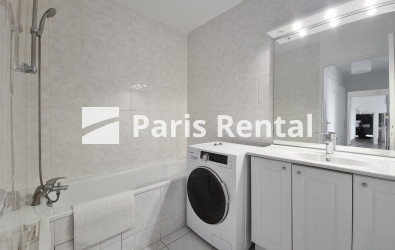  - 
    COURBEVOIE
  Courbevoie, COURBEVOIE 92400
