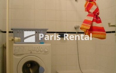 Bathroom (shower only) - 
    15th district
  Paris 75015
