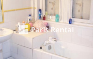 Bathroom - 
    Saint Cloud
  Saint Cloud 92210
