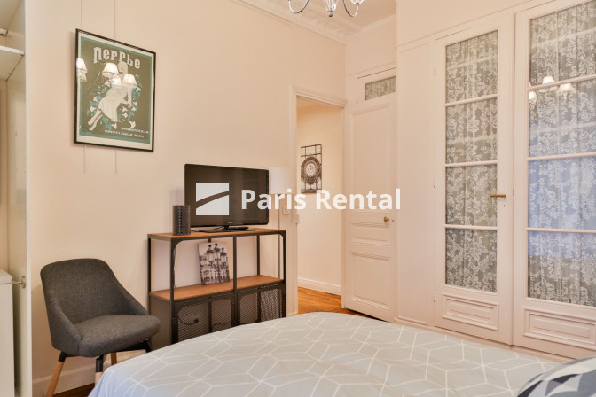 Bedroom 2 - 
    17th district
  Plaine-Monceau, Paris 75017
