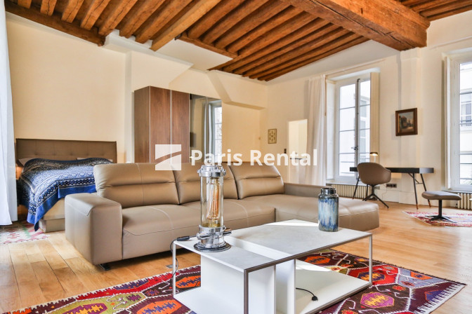 Living room - Bed - 
    6th district
  Saint-Michel, Paris 75006
