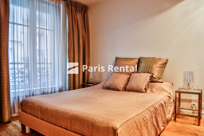 Bedroom 2 - 
    17th district
  Etoile, Paris 75017

