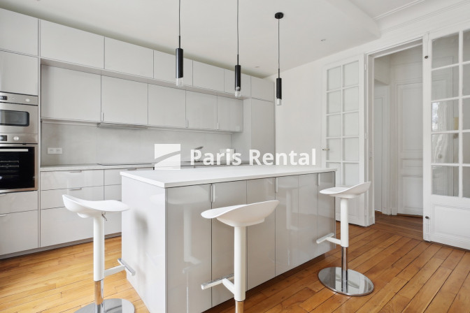 Open-kitchen - Living-room - 
    16th district
  Auteuil, Paris 75016
