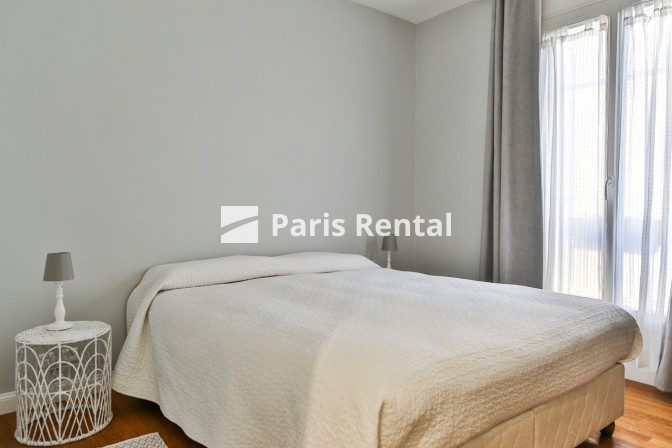 Bedroom 2 - 
    16th district
  Trocadéro, Paris 75116
