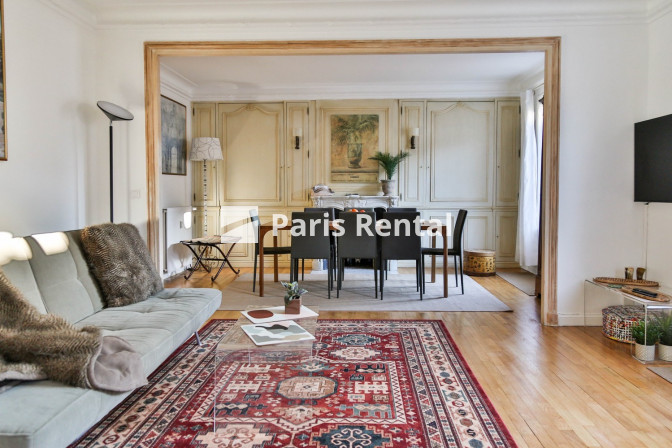 Living room - dining room - 
    16th district
  Trocadéro, Paris 75116
