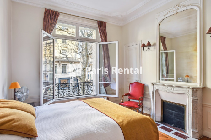Bedroom 2 - 
    7th district
  St.Germain des Prés, Paris 75007
