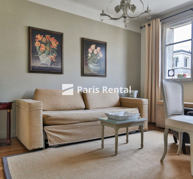 Living room - dining room - 
    7th district
  École Militaire, Paris 75007
