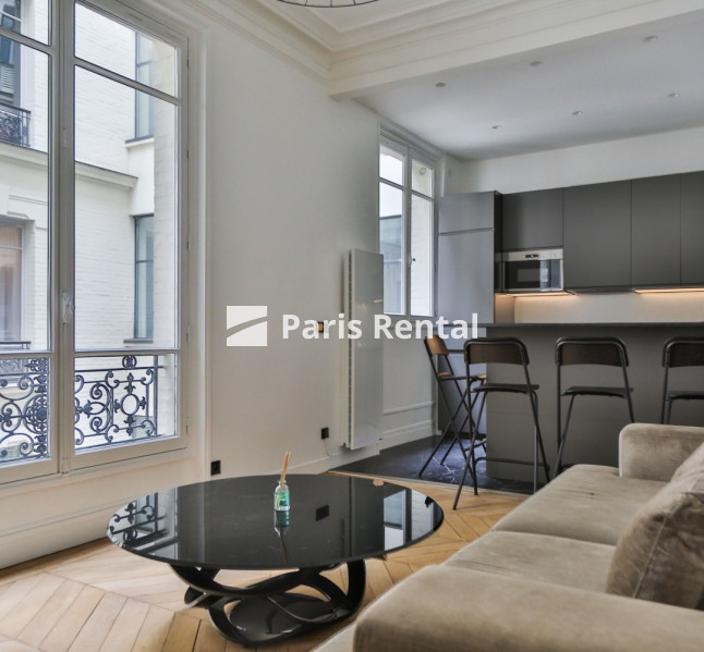 Living room - dining room - 
    8th district
  Triangle d'Or, Paris 75008
