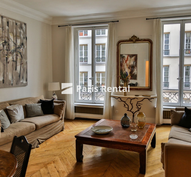 Living room - dining room - 
    8th district
  Madeleine, Paris 75008
