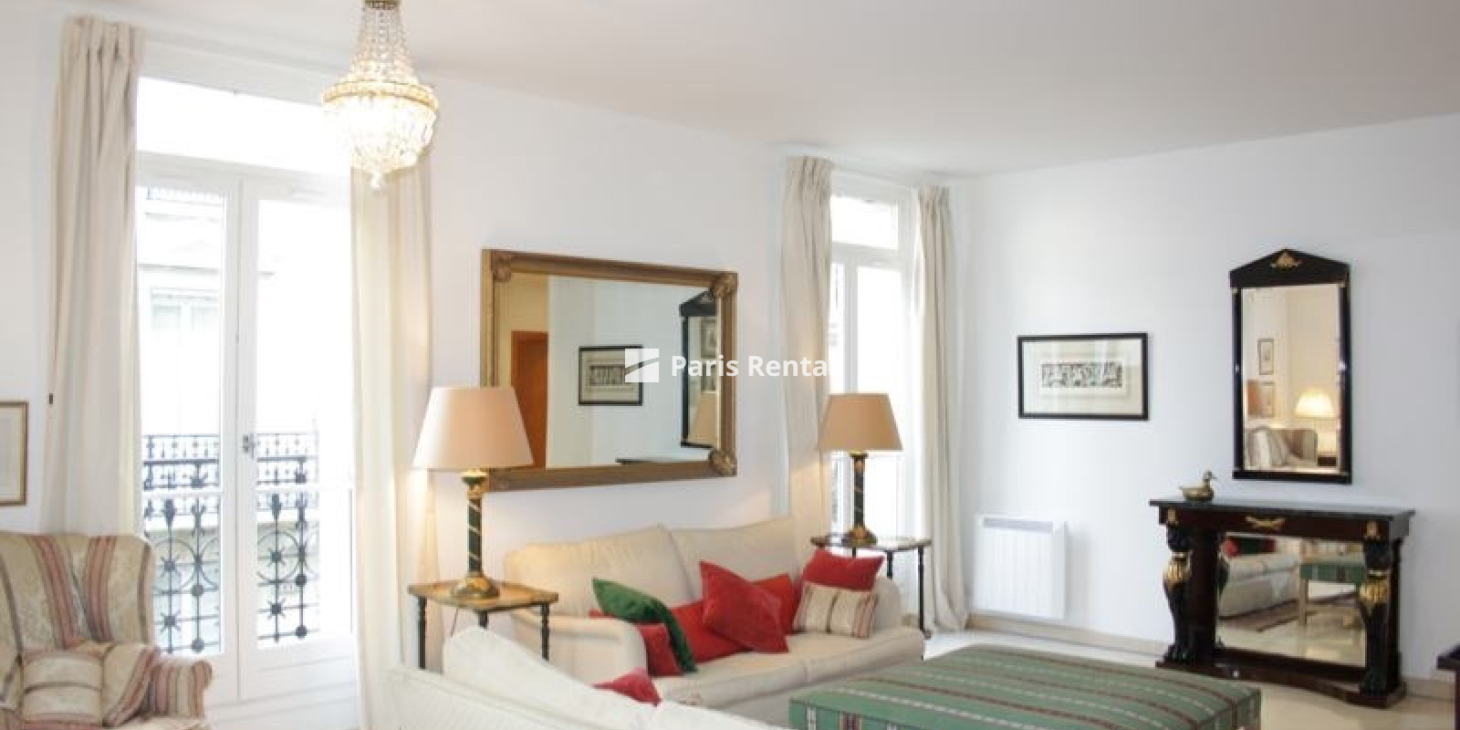 Living room - dining room - 
    16th district
  Paris 75016
