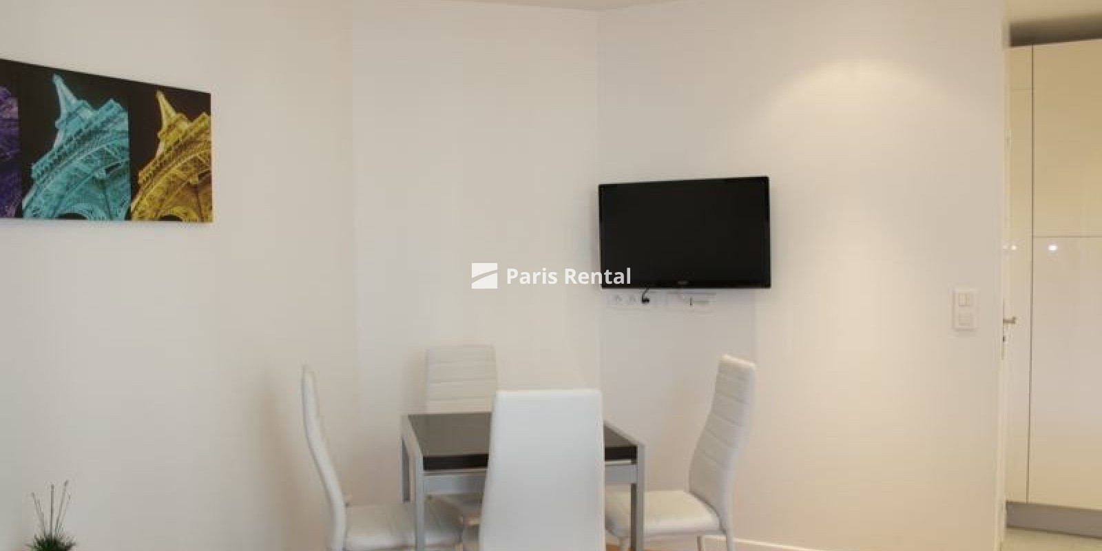 Living room - dining room - 
    16th district
  Paris 75016
