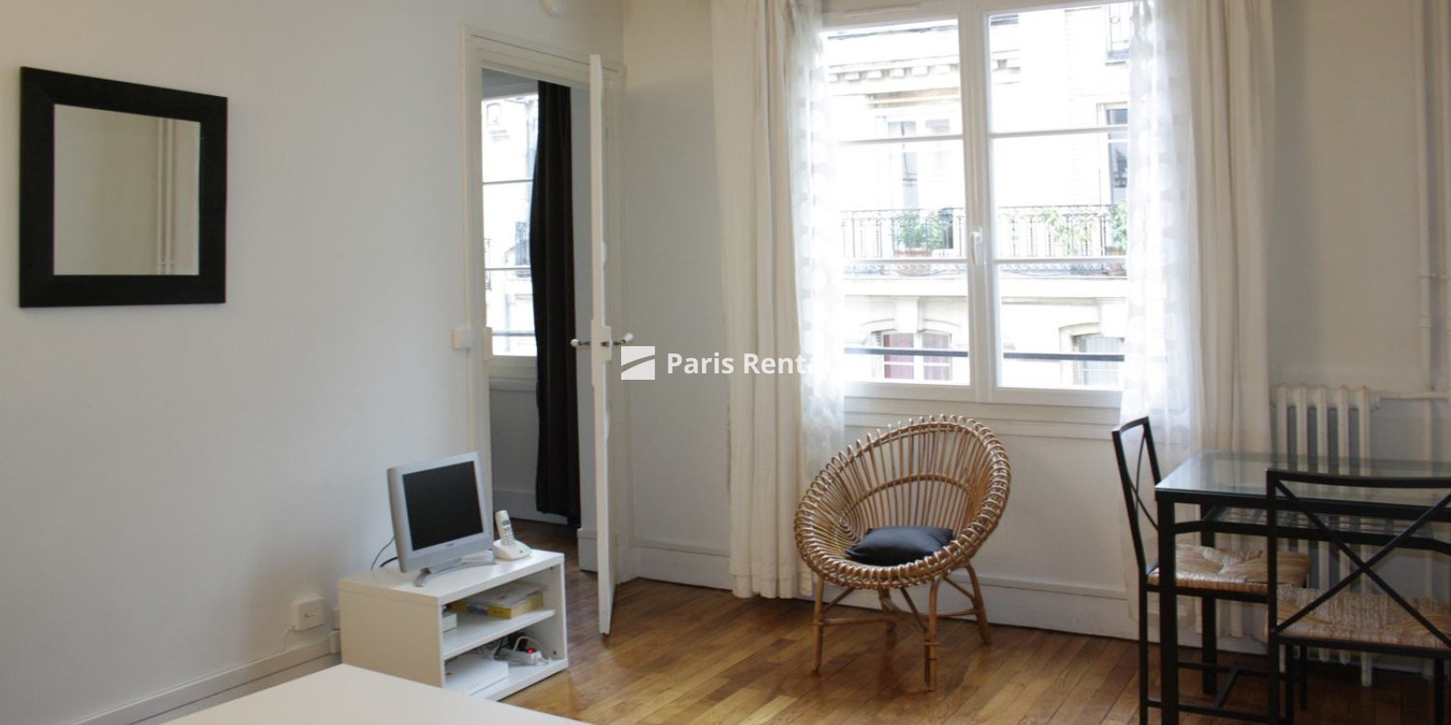 Living room - dining room - 
    14th district
  Paris 75014
