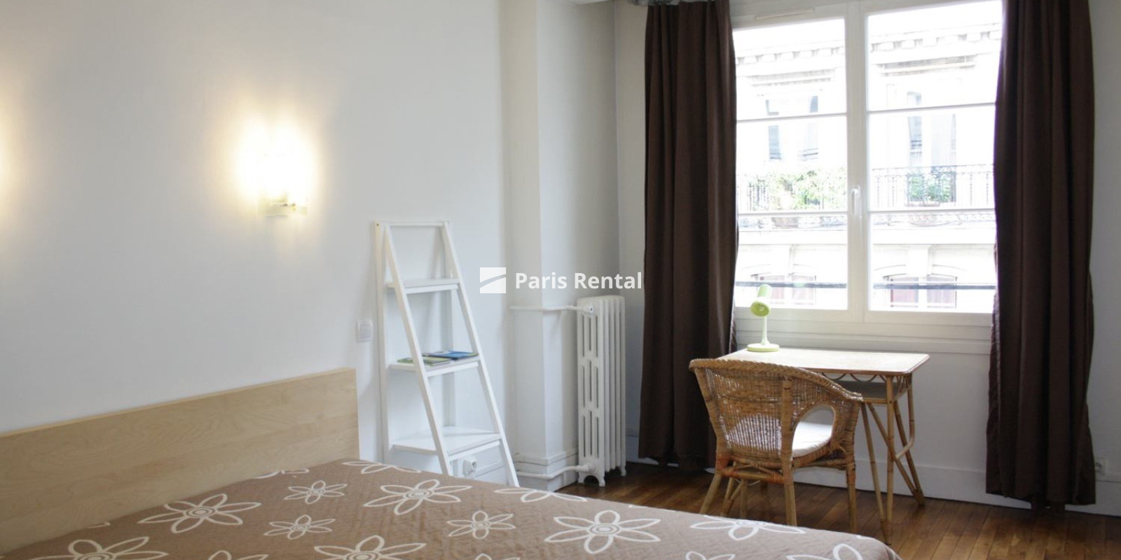 Bedroom - 
    14th district
  Paris 75014
